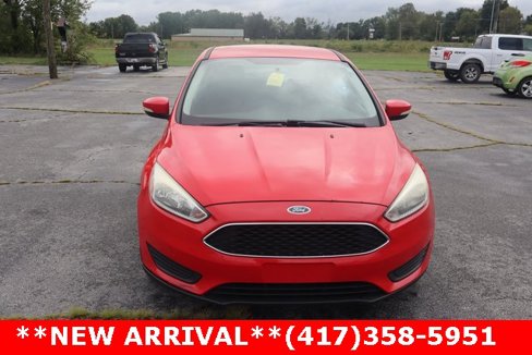 Used 2017 Ford Focus SE image 8