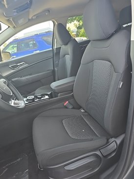 New 2025 Kia Sportage LX image 15