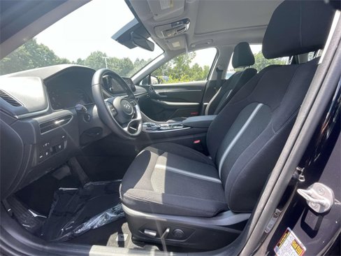 Certified 2023 Hyundai Sonata SEL w/ Convenience Package image 11