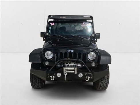 Used 2014 Jeep Wrangler Rubicon w/ Power Convenience Group image 2