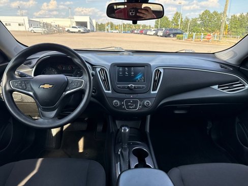 Used 2017 Chevrolet Malibu LS image 13