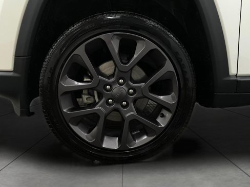 Used 2019 Jeep Compass High Altitude image 12