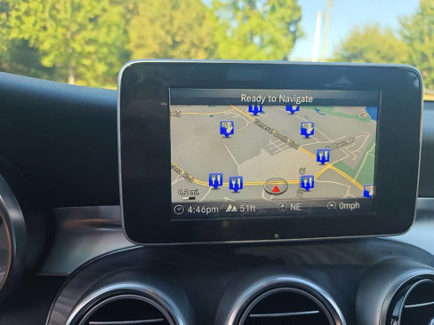 Used 2018 Mercedes-Benz GLC 300 4MATIC image 27