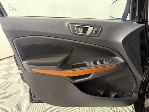 Used 2021 Ford EcoSport SE w/ SE Convenience Package image 14