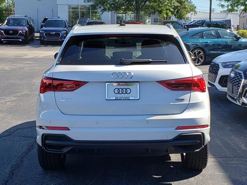 New 2025 Audi Q3 2.0T Premium image 4