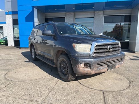 Used 2008 Toyota Sequoia SR5 image 2