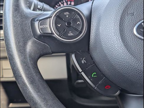 Used 2016 Kia Soul image 24
