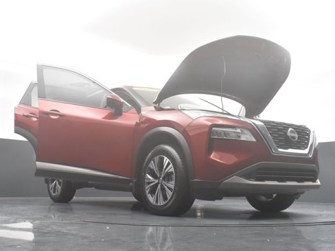 Used 2022 Nissan Rogue SV image 36