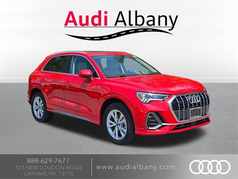 Used 2025 Audi Q3 2.0T Premium image 1