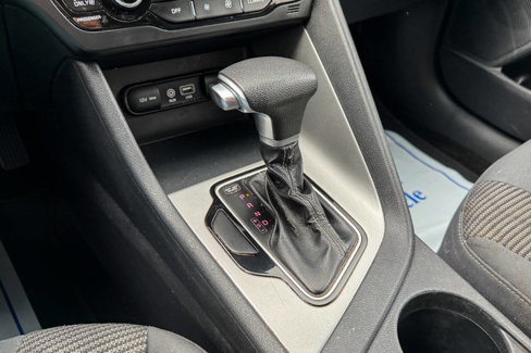 Used 2019 Kia Niro LX image 23