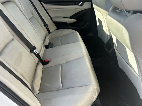 Used 2018 Honda Accord LX image 12