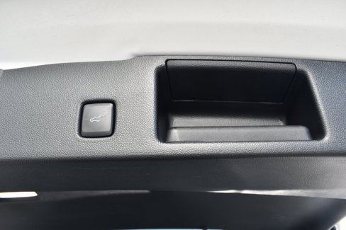 Used 2022 Ford Escape Titanium image 9
