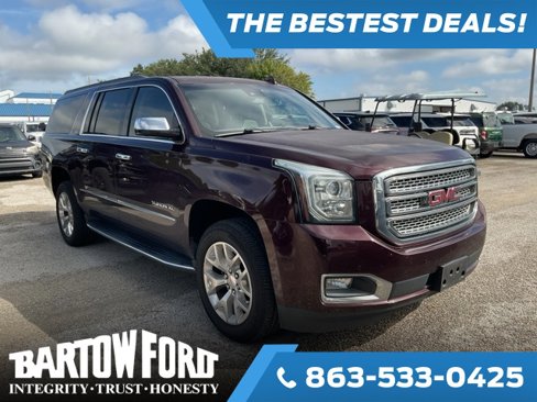 Used 2017 GMC Yukon XL SLT image 3