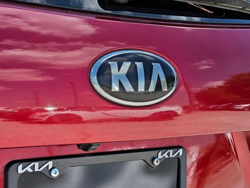 Used 2020 Kia Sorento AWD V6 image 11