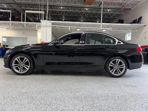 Used 2018 BMW 330i xDrive Sedan image 10