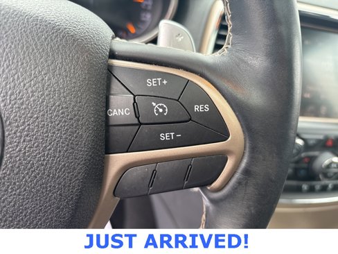 Used 2015 Jeep Grand Cherokee Overland image 13