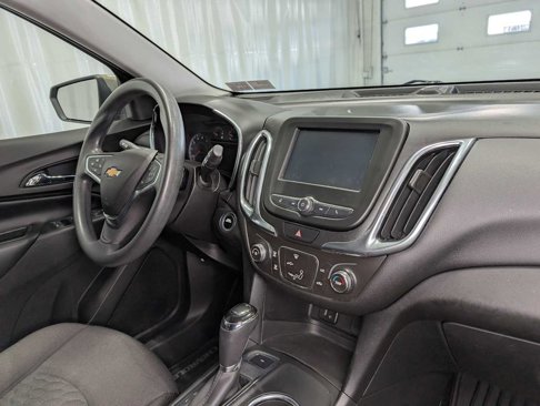 Used 2018 Chevrolet Equinox LT image 40