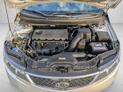 Used 2013 Kia Forte LX image 21