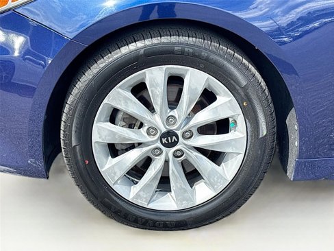 Used 2018 Kia Optima EX w/ Premium Package image 35