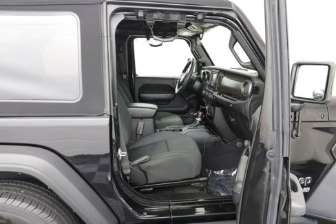 Used 2020 Jeep Wrangler Sport image 28