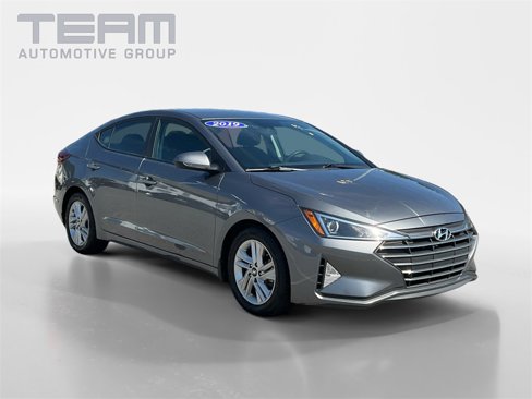 Used 2019 Hyundai Elantra SEL w/ Cargo Package image 1