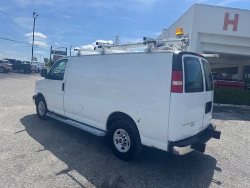 Used 2015 GMC Savana 2500 image 5