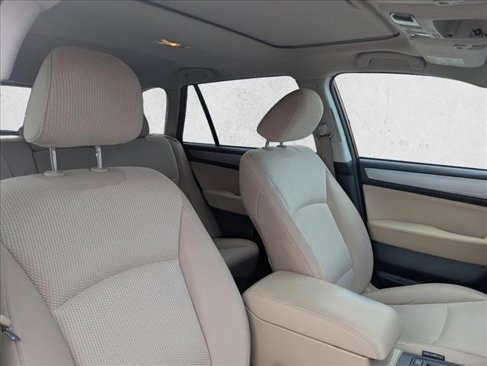Used 2015 Subaru Outback 2.5i Premium image 29