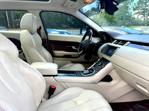 Used 2013 Land Rover Range Rover Evoque Prestige image 22