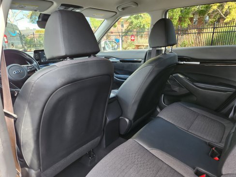 Used 2021 Kia Seltos S image 15