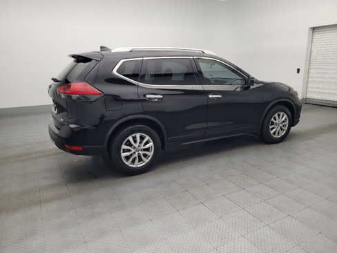 Used 2017 Nissan Rogue SV w/ SV Premium Package image 10
