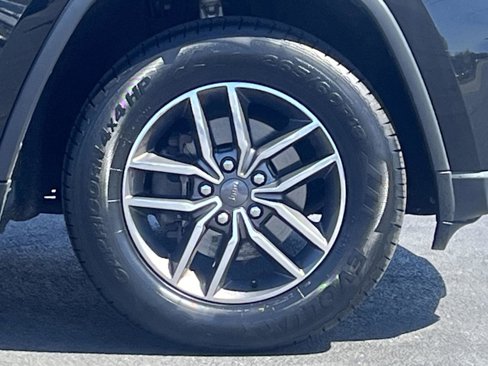 Used 2019 Jeep Grand Cherokee Limited image 26