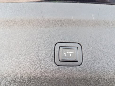 Used 2023 Cadillac Escalade V image 14