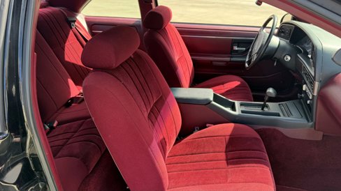Used 1989 Ford Thunderbird image 25