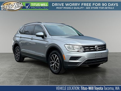 Used 2021 Volkswagen Tiguan SE image 1