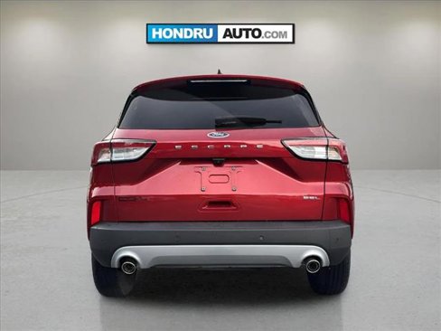 Used 2022 Ford Escape SEL image 8