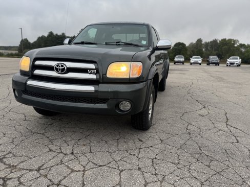 Used 2005 Toyota Tundra SR5 image 2