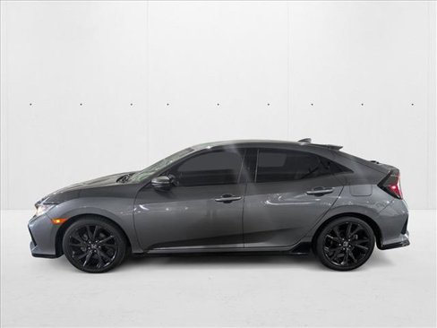 Used 2018 Honda Civic Sport image 9