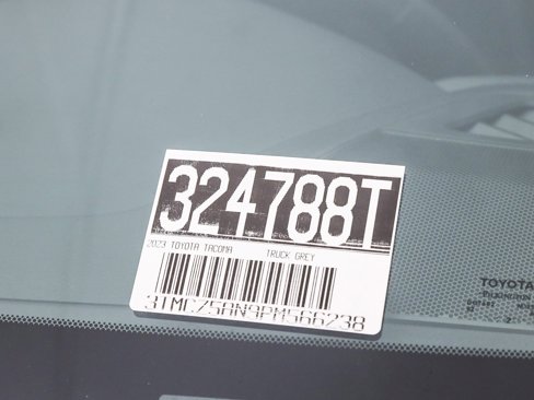 Used 2023 Toyota Tacoma 4x4 Double Cab image 29