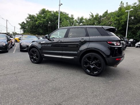 Used 2015 Land Rover Range Rover Evoque Prestige image 24
