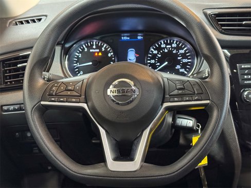 Used 2022 Nissan Rogue Sport S image 32