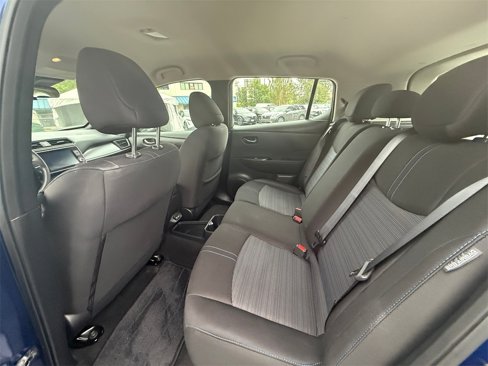 Used 2023 Nissan Leaf S image 13
