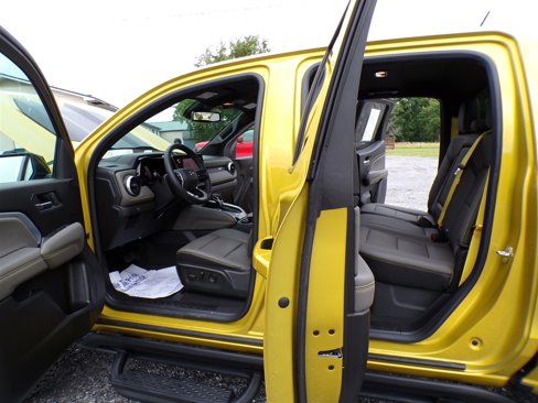 Used 2023 Chevrolet Colorado ZR2 w/ ZR2 Convenience Package III image 25
