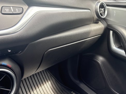 Used 2020 Chevrolet Blazer LT image 25