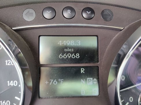 Used 2006 Mercedes-Benz R 500 4MATIC image 30