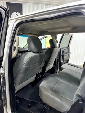 Used 2016 RAM 3500 Tradesman w/ Chrome Appearance Group image 14