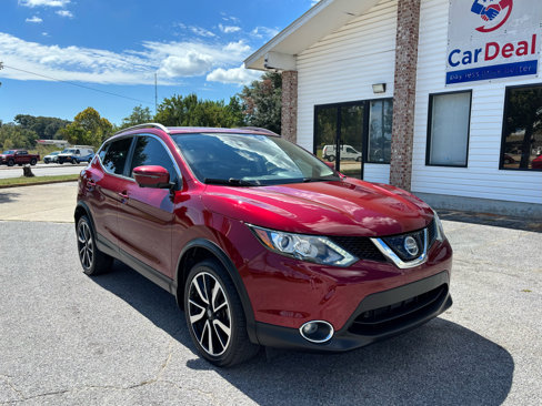 Used 2019 Nissan Rogue Sport SL w/ Premium Package image 1