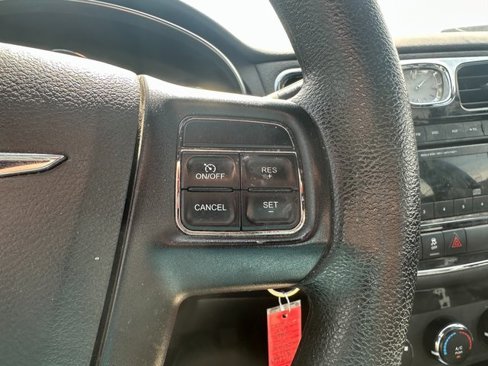 Used 2013 Chrysler 200 LX image 22