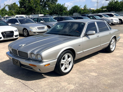 Used 1999 Jaguar XJ8 image 63