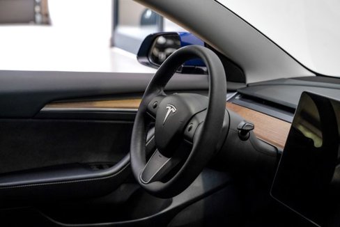 Used 2022 Tesla Model 3 Performance image 38