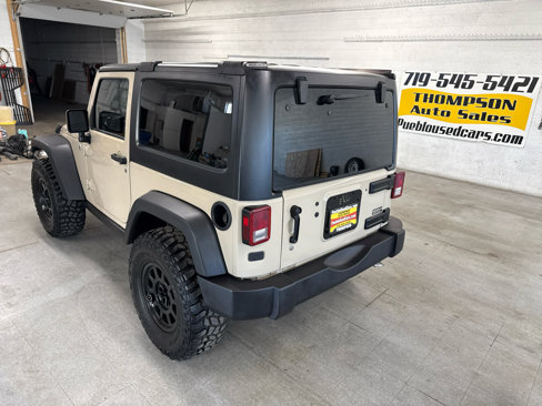 Used 2016 Jeep Wrangler Rubicon w/ Power Convenience Group image 96